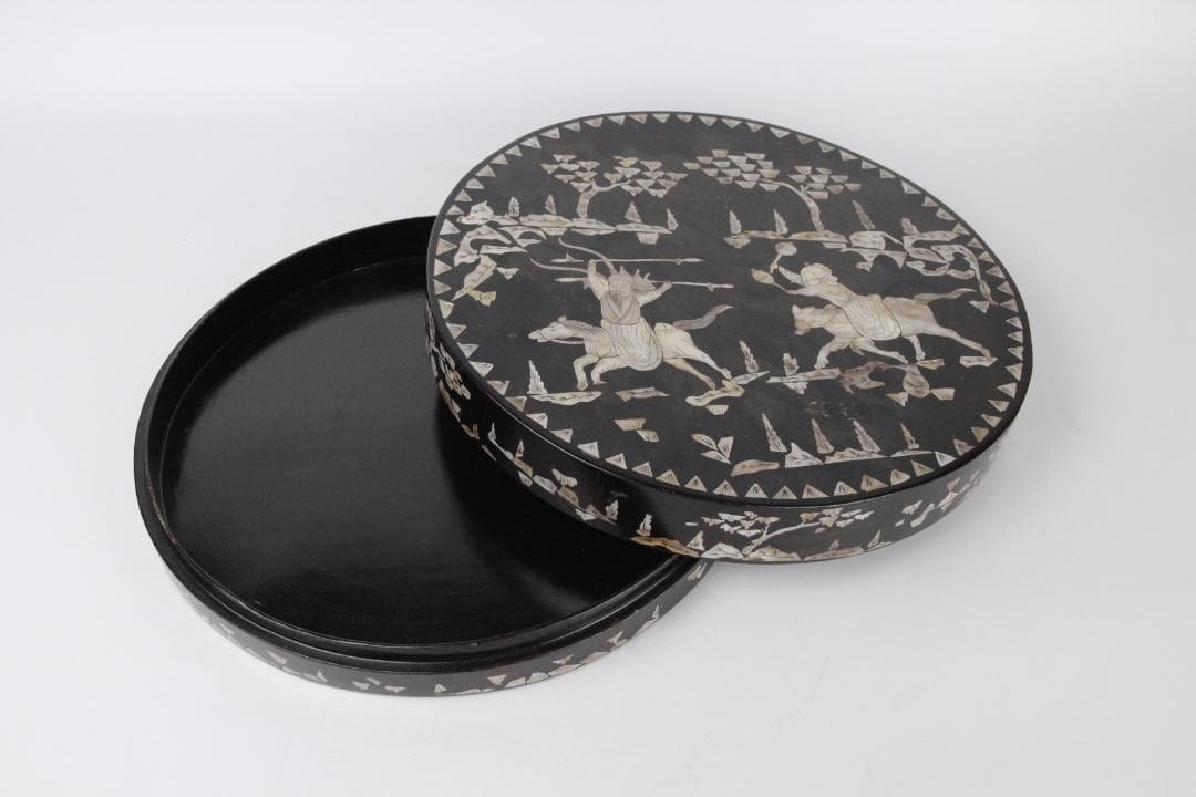 李朝　古朝鮮 朝鮮美術 李朝 螺鈿細工 嵌木造 蓋物　　蓋物 EY11-11