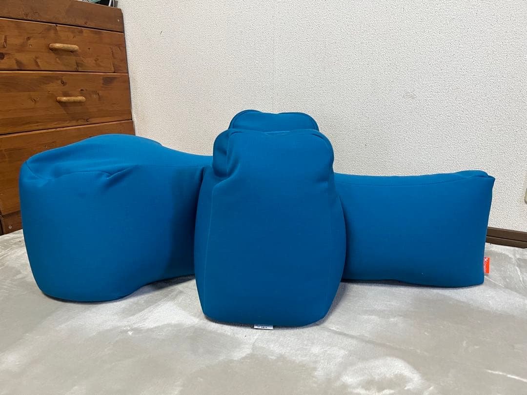 リラクッション　L ブルー